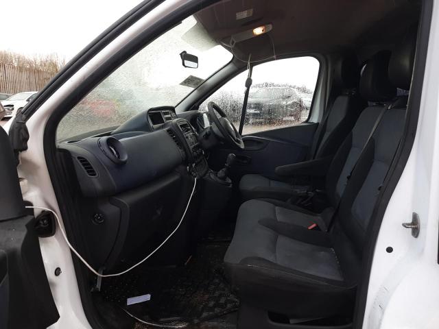 2017 VAUXHALL VIVARO 290