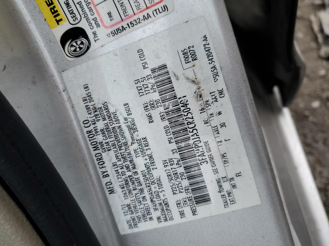 2012 Ford Fusion - Image 14