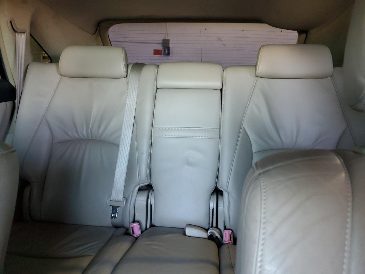 2006 Lexus RX - Image 10