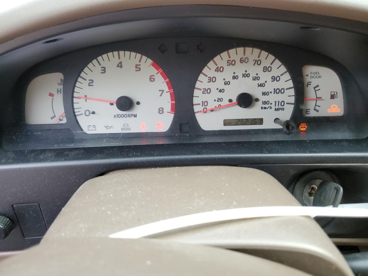 2004 Toyota Tacoma - Image 9