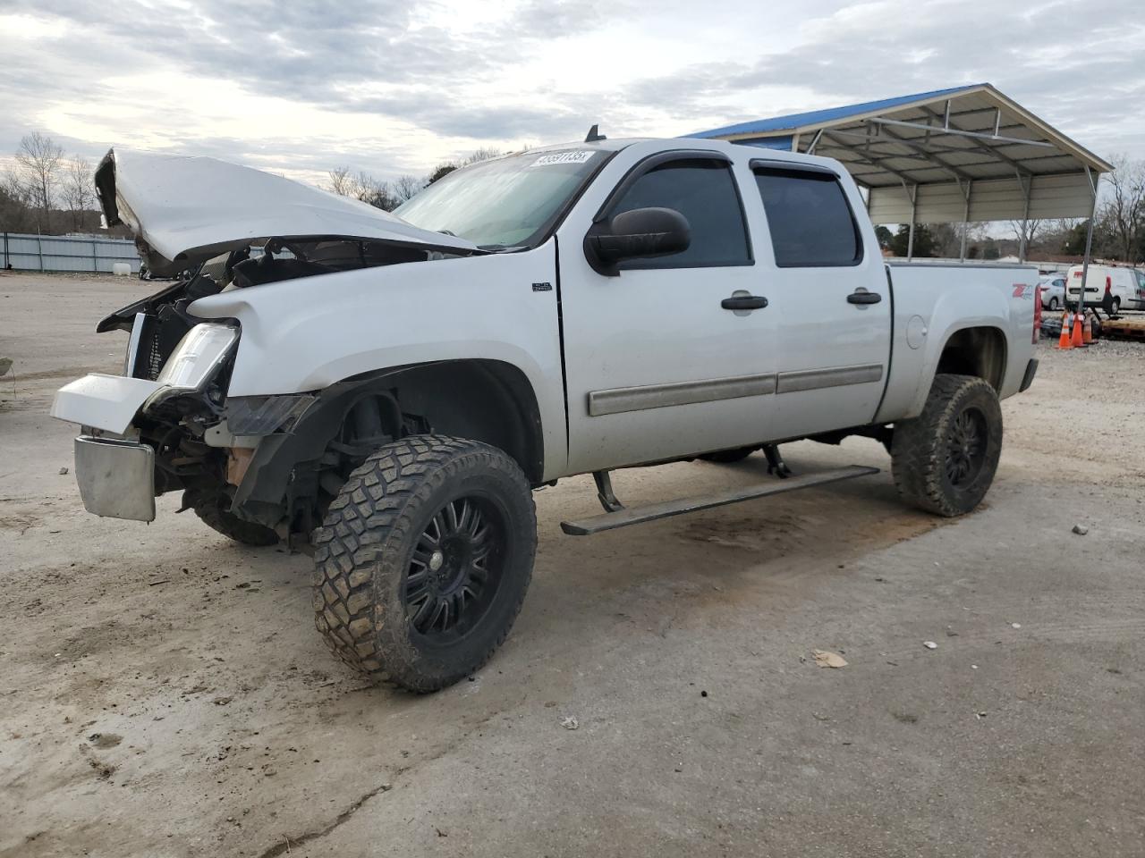 2013 GMC Sierra - Image 1