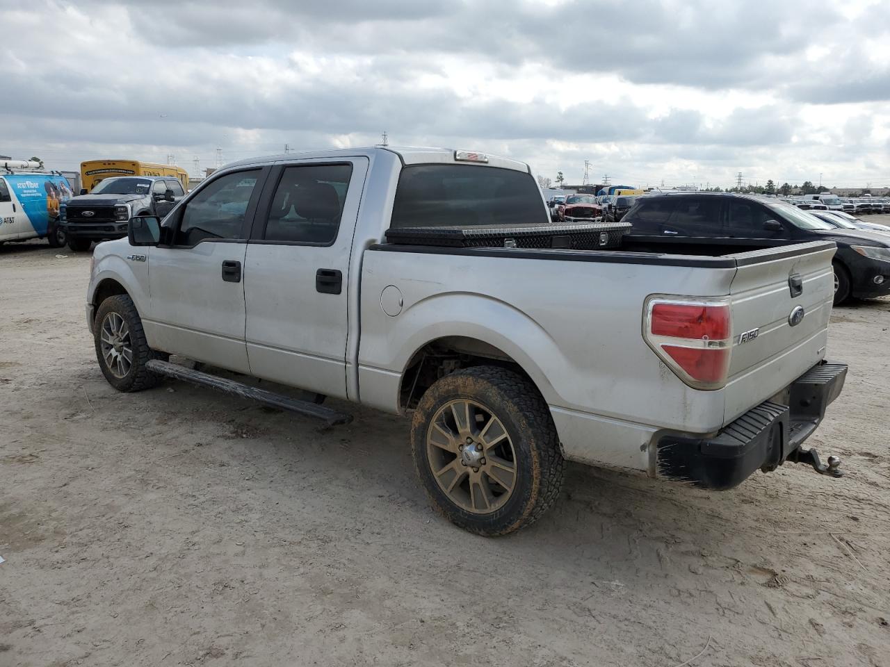 2014 Ford F-150 - Image 2