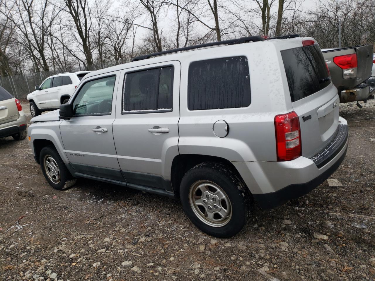 2011 Jeep Liberty (Patriot) - Image 2