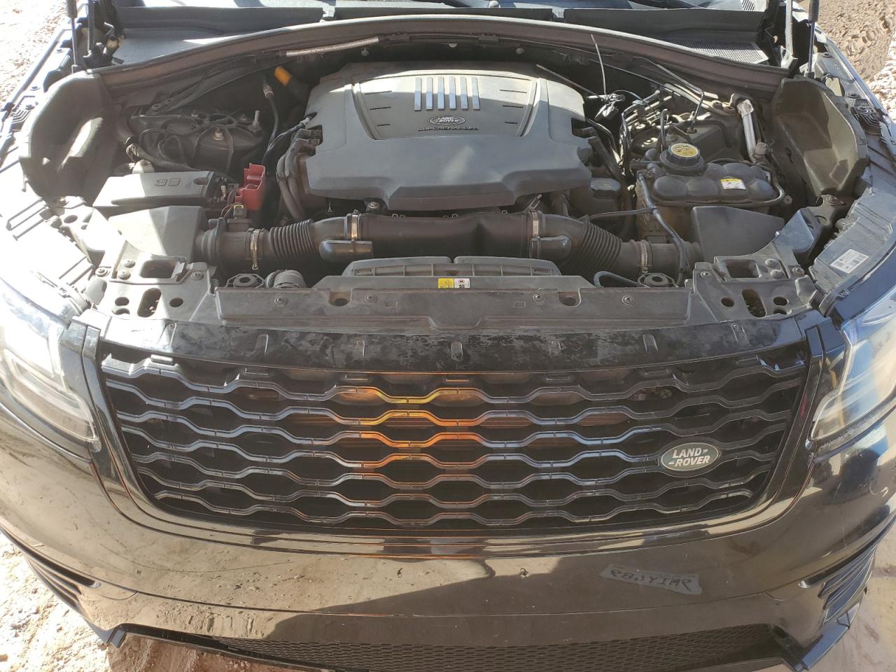 2018 Land Rover Range Rover - Image 12