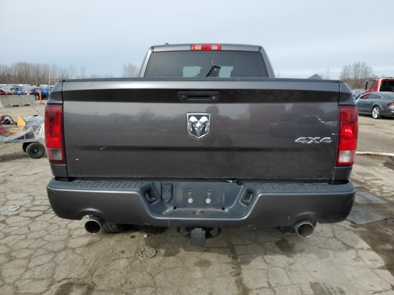 2014 RAM 1500 - Image 6