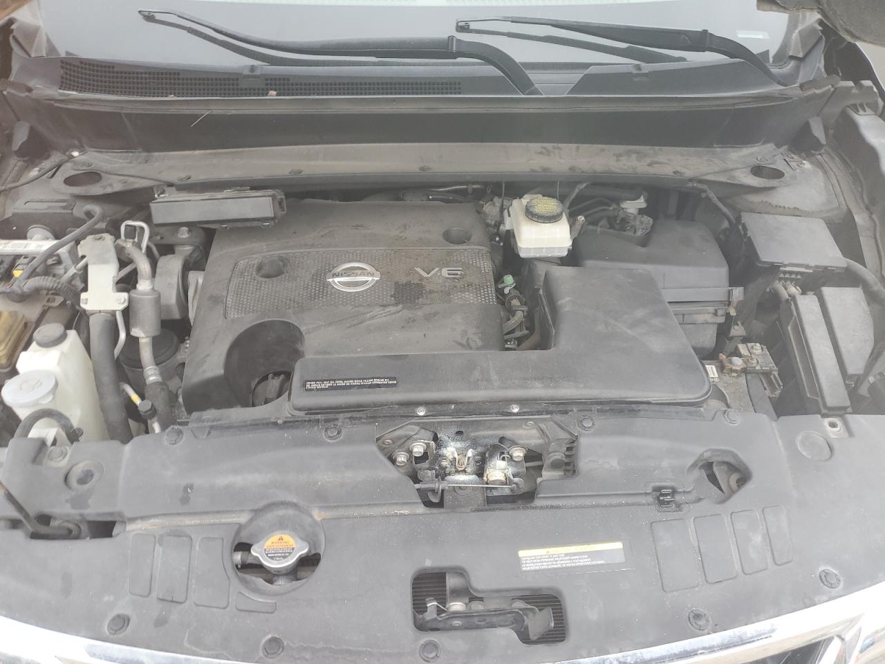 2015 Nissan Pathfinder - Image 12