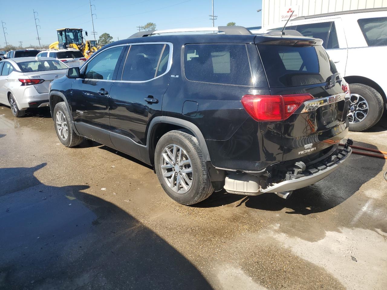 2017 GMC Acadia - Image 2