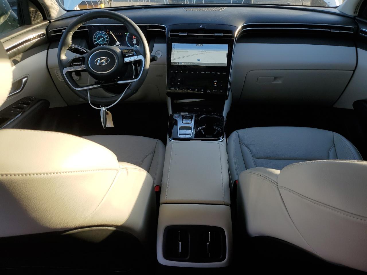2023 Hyundai Tucson - Image 8