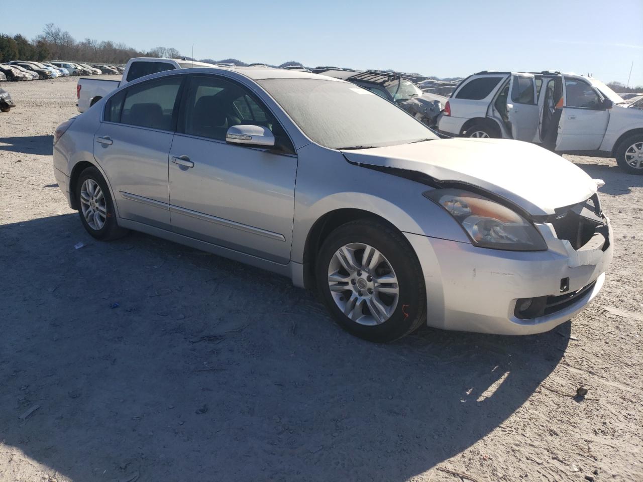 2010 Nissan Altima - Image 4