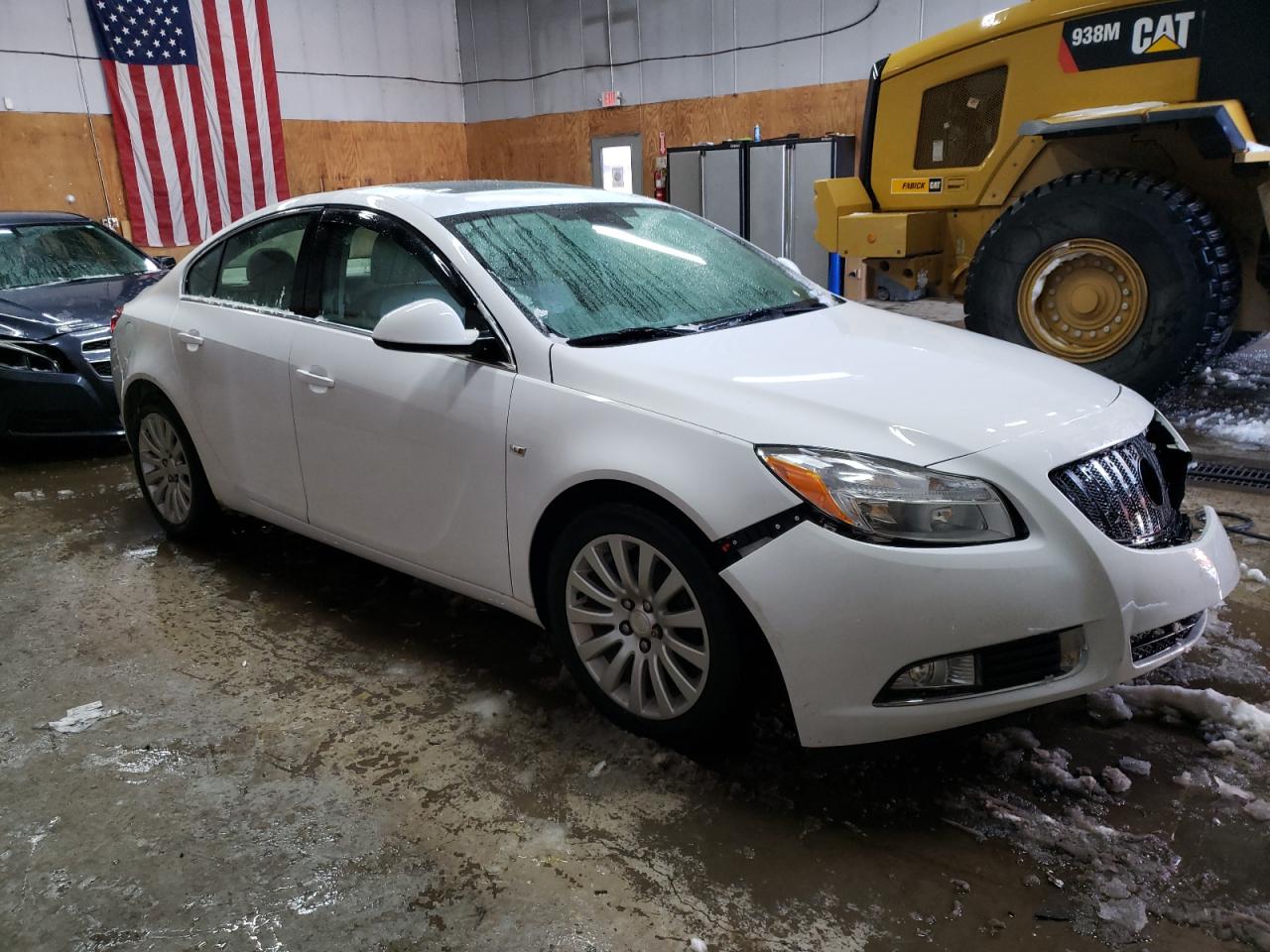 2011 Buick Regal - Image 4