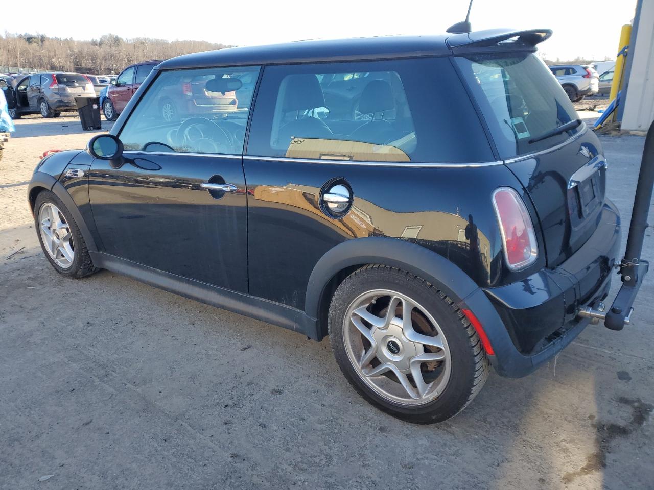 2005 MINI Cooper - Image 2