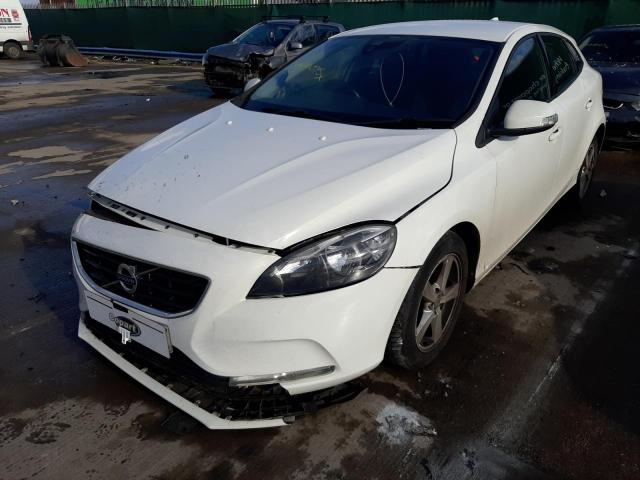 2013 VOLVO V40 ES D2 for sale at Copart SANDTOFT