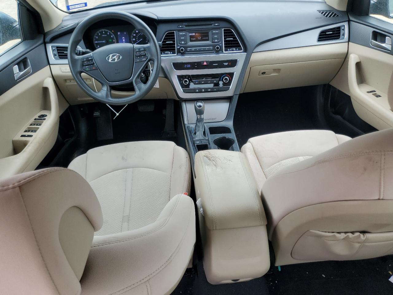 2016 Hyundai Sonata - Image 8