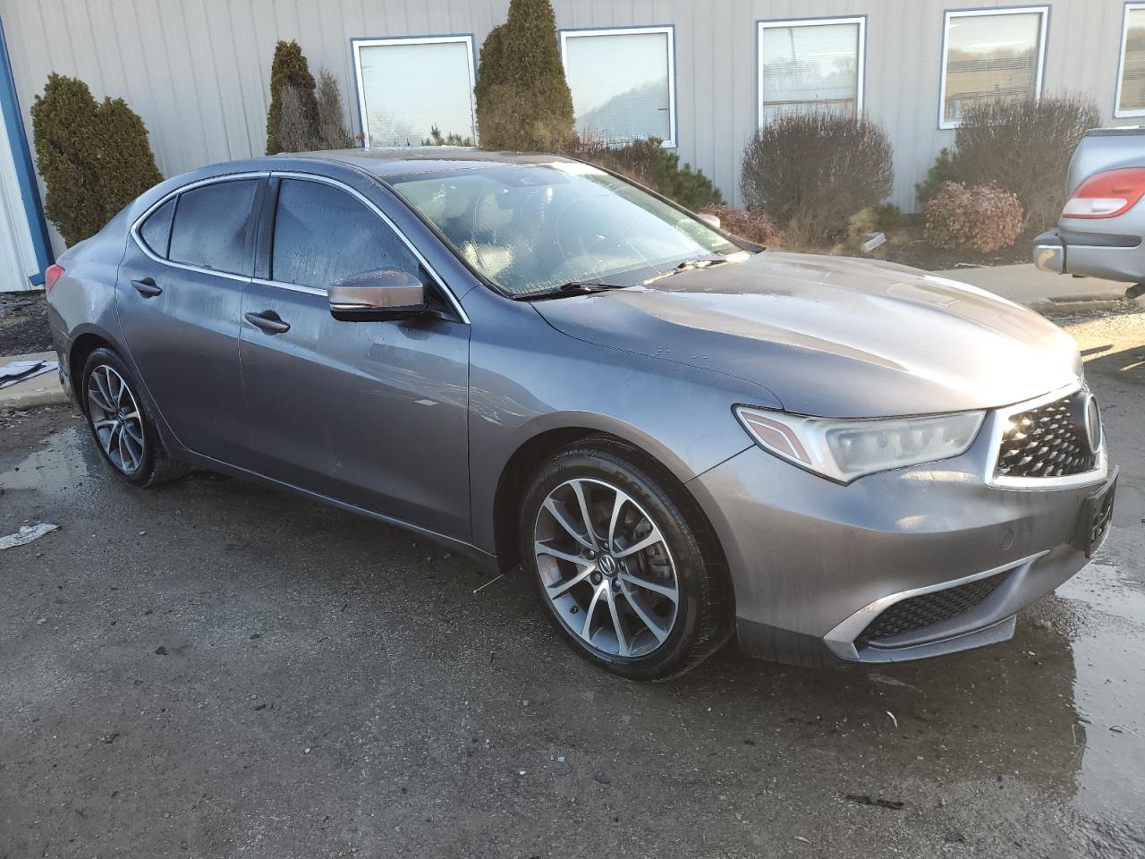 2018 Acura TLX - Image 4