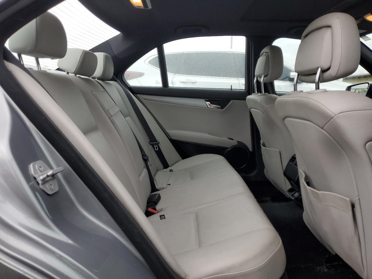 2010 Mercedes-Benz C-klasse - Image 10