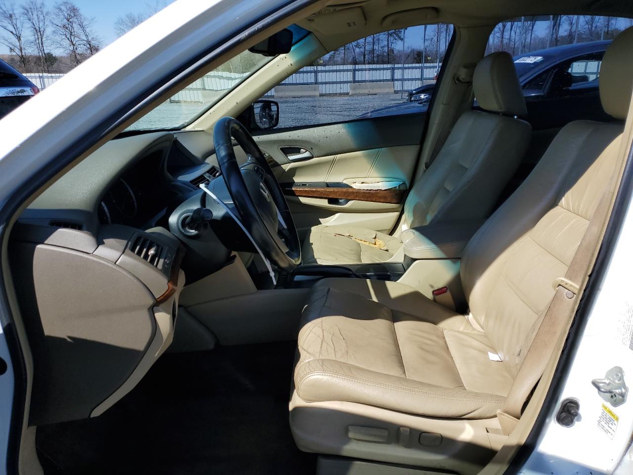 2009 Honda Accord - Image 7