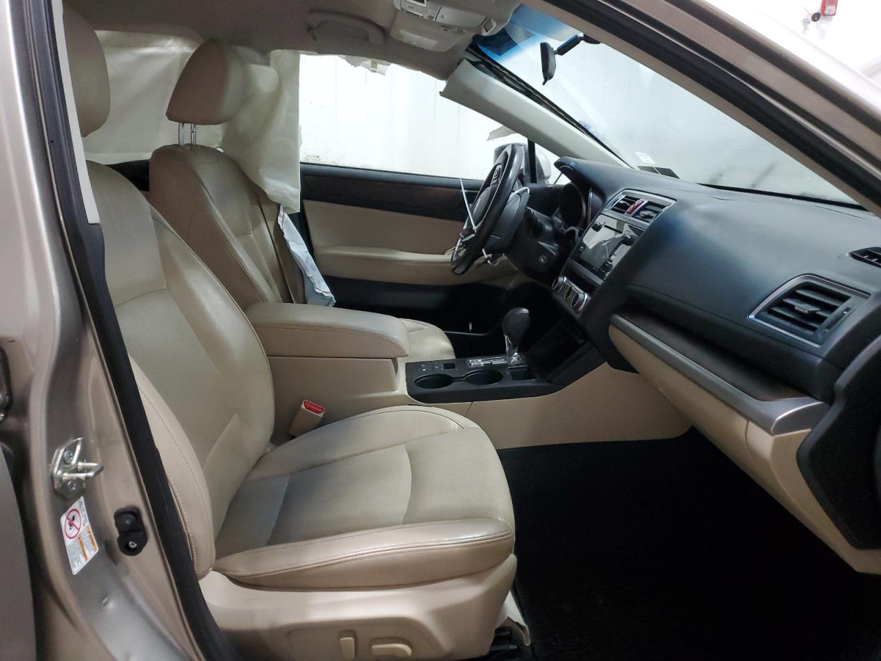 2015 Subaru Outback - Image 7