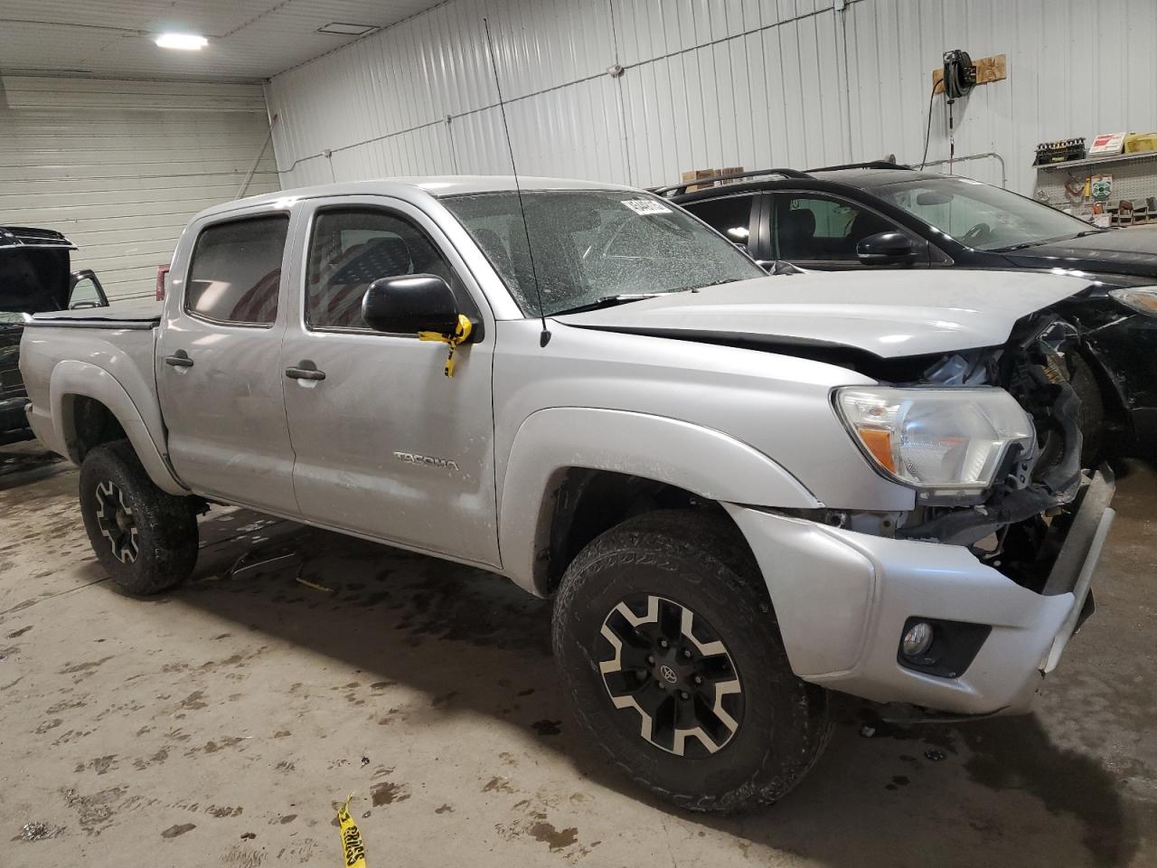 2012 Toyota Tacoma - Image 4
