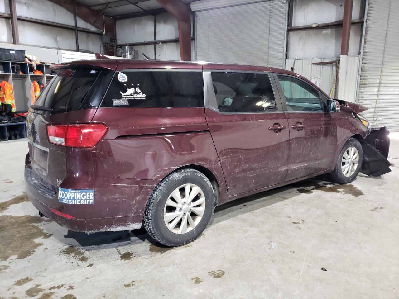 2017 Kia Sedona - Image 3