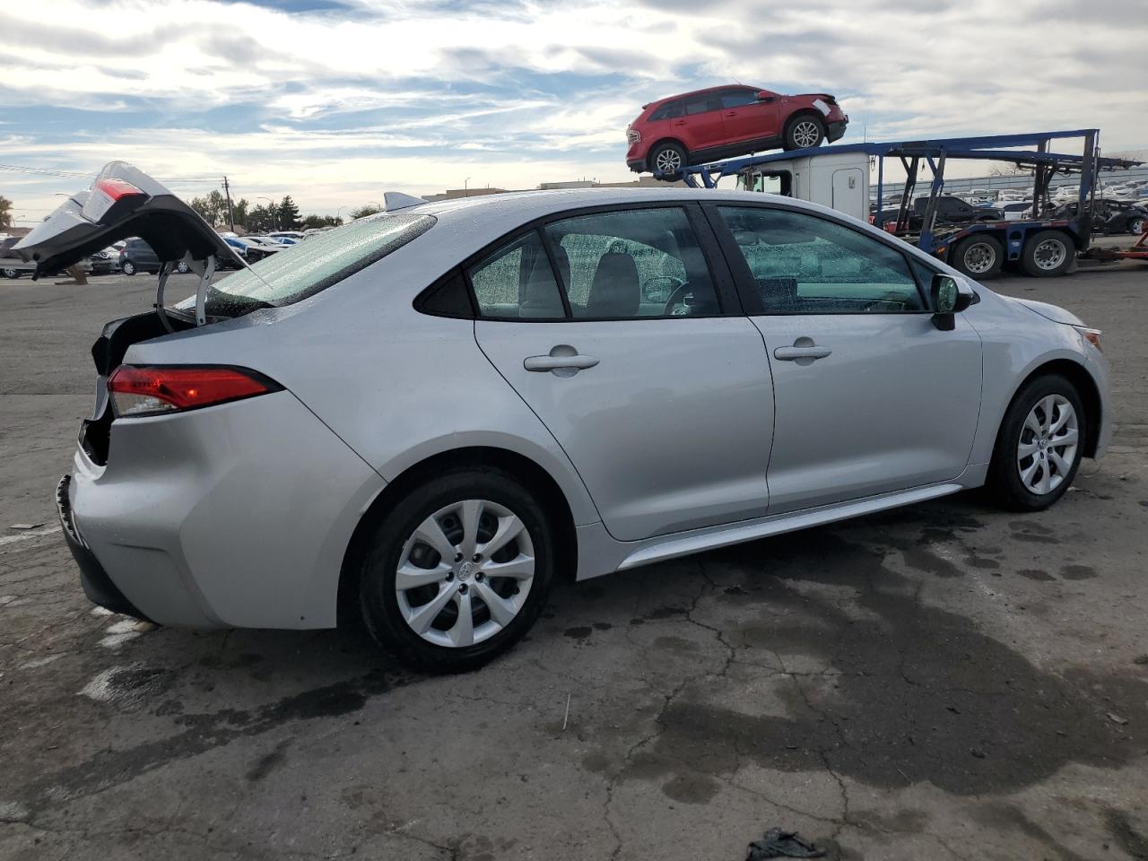 2024 Toyota Corolla - Image 3
