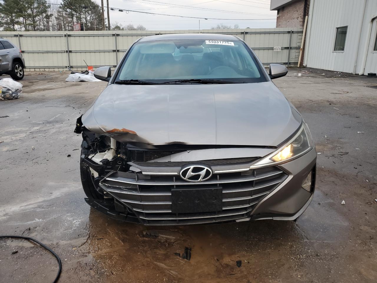 2020 Hyundai Elantra - Image 5