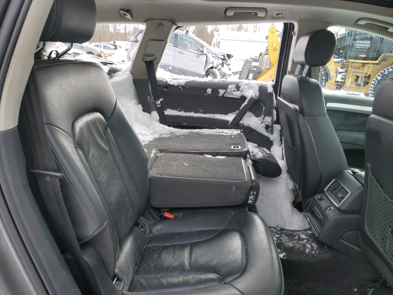 2011 Audi Q7 Premium Plus VIN: WA1MGCFE4BD002227 Lot: 44522775