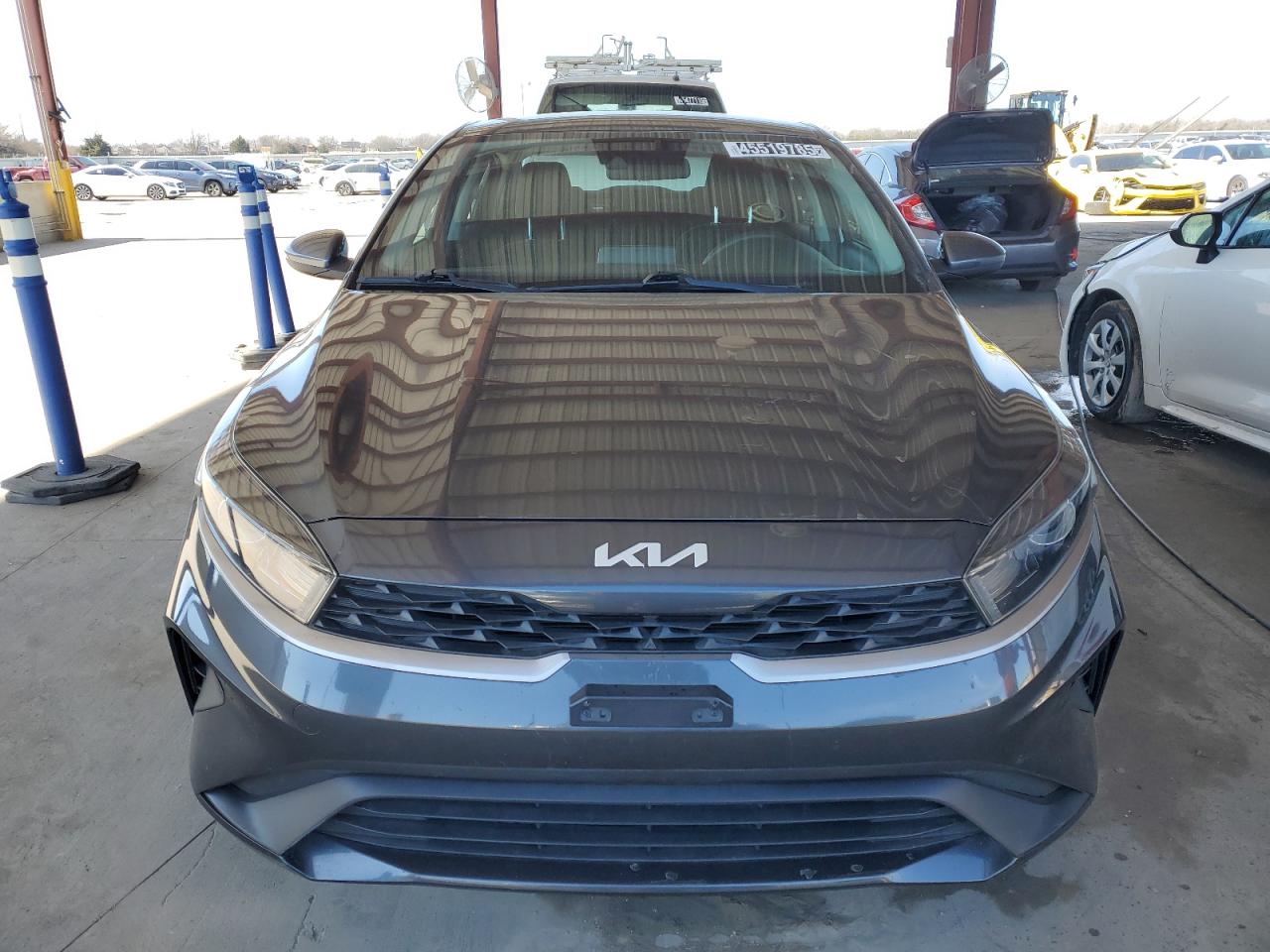 2022 Kia Forte - Image 5