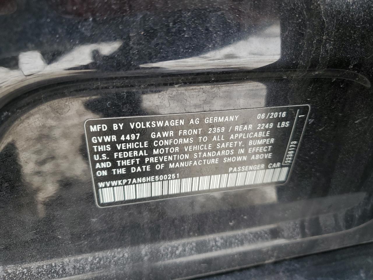 2017 Volkswagen Passat CC - Image 12