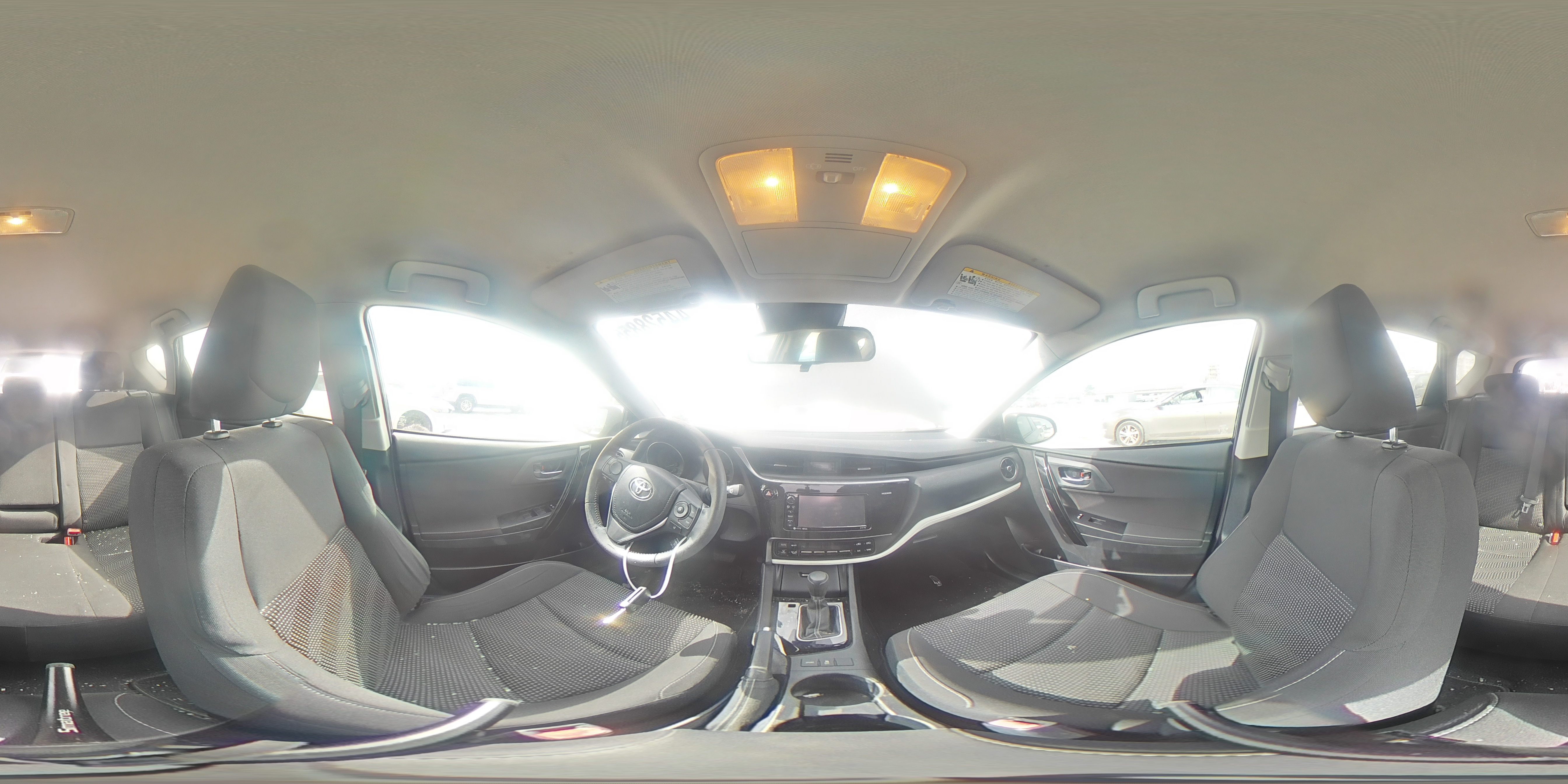 2017 Toyota Corolla - Image 12