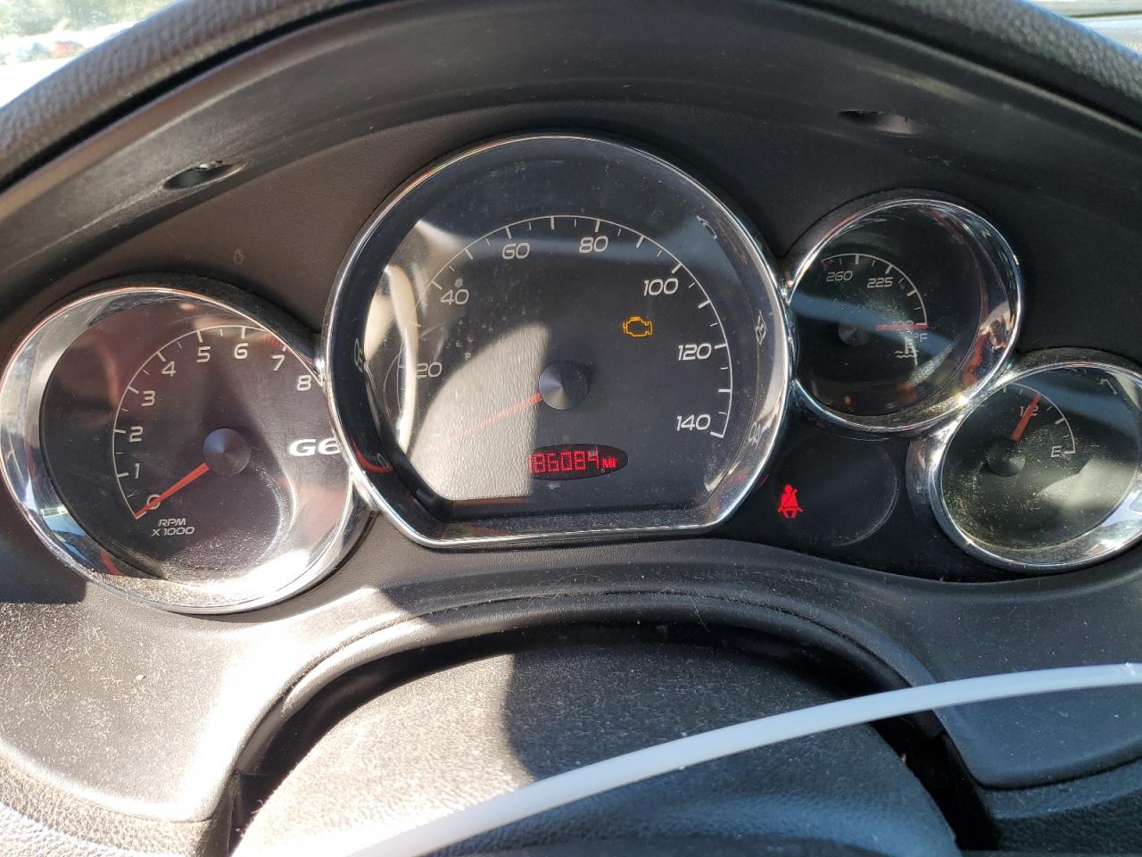 2009 Pontiac G6 - Image 9