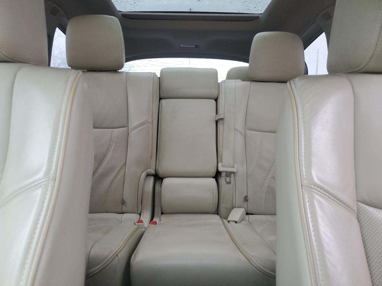 2015 Infiniti QX60 - Image 10