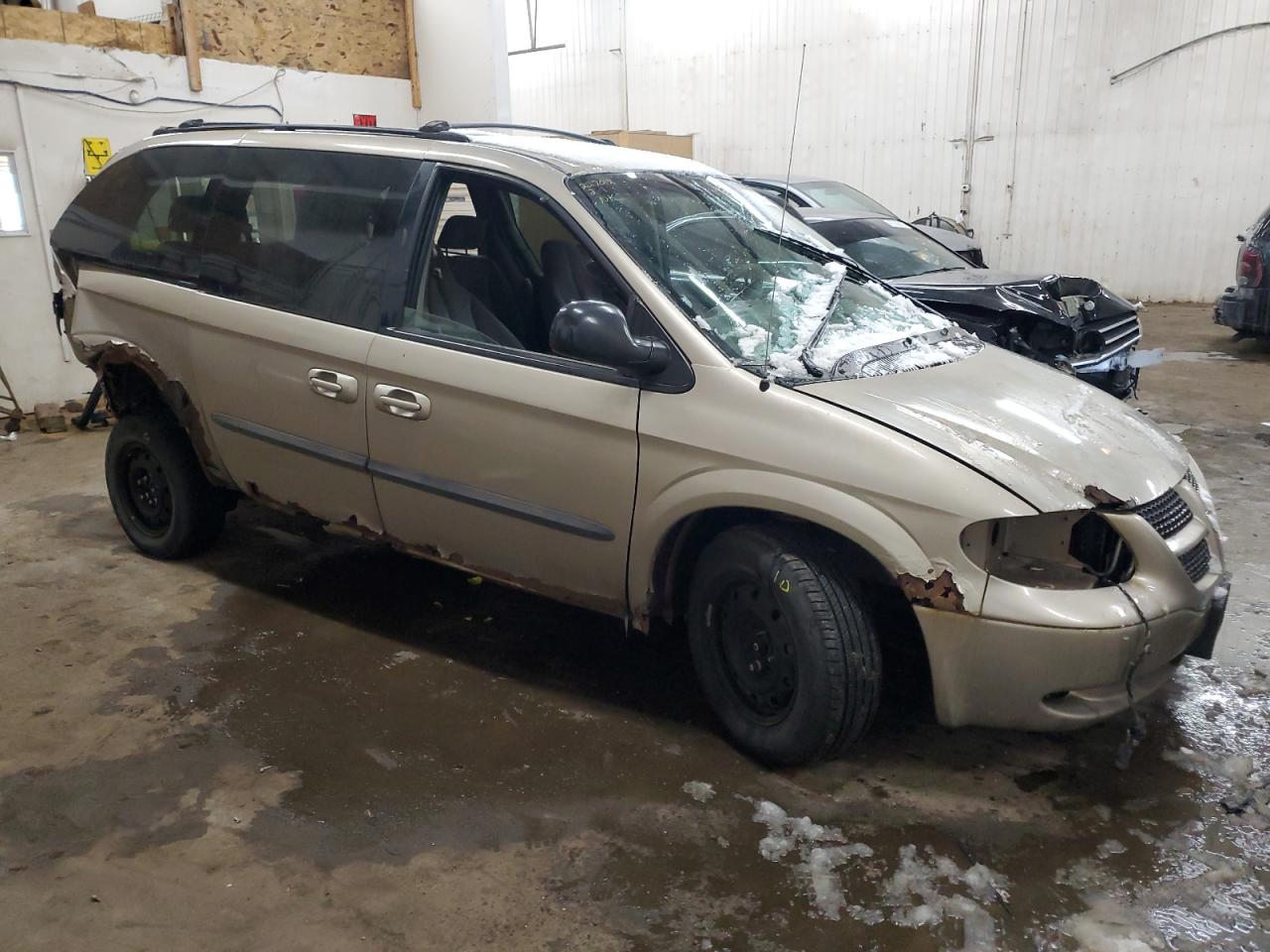 2003 Dodge Caravan - Image 4