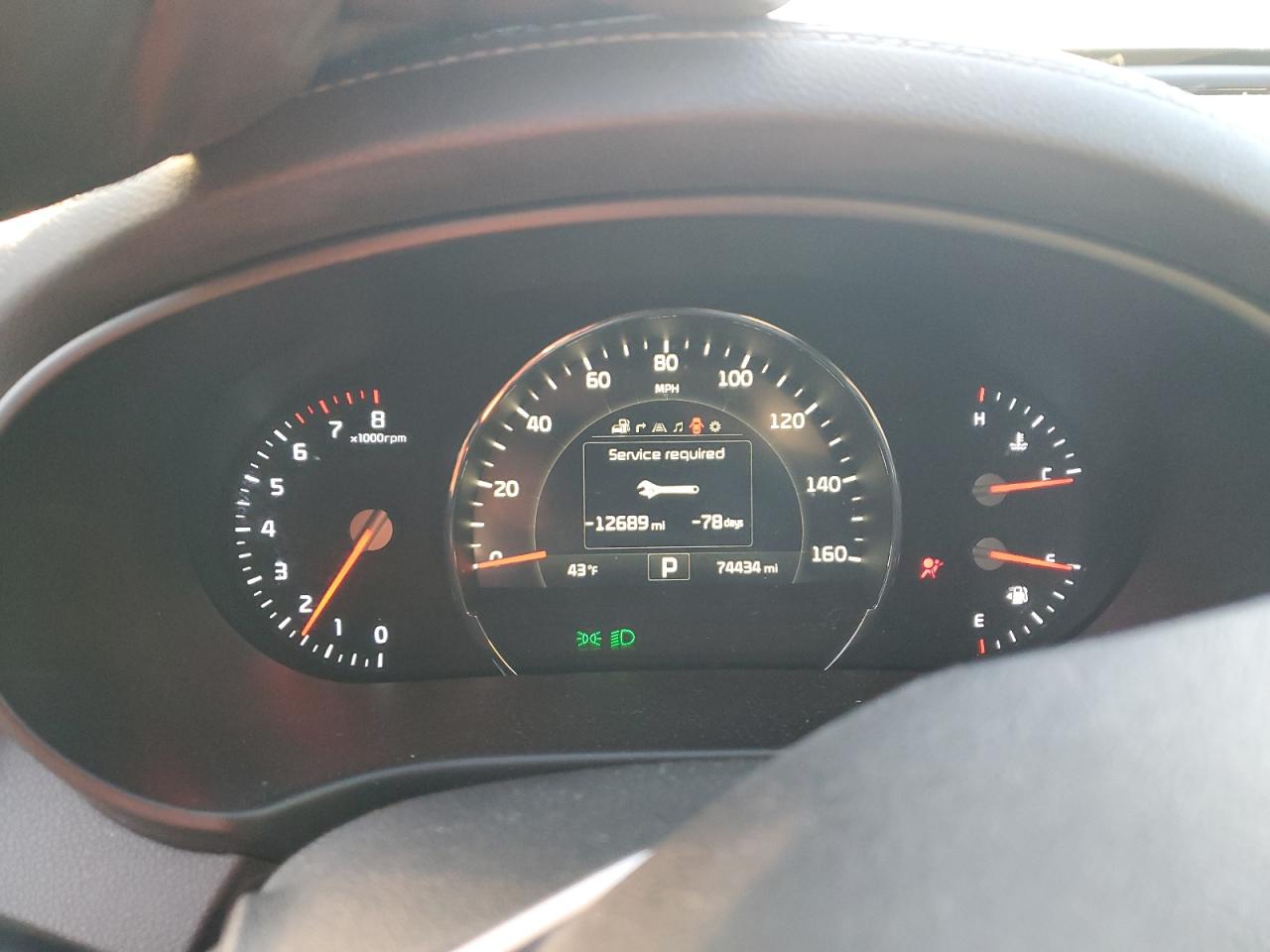 2017 Kia Sorento - Image 9