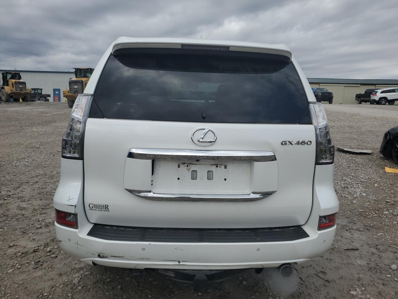 2017 Lexus GX - Image 6