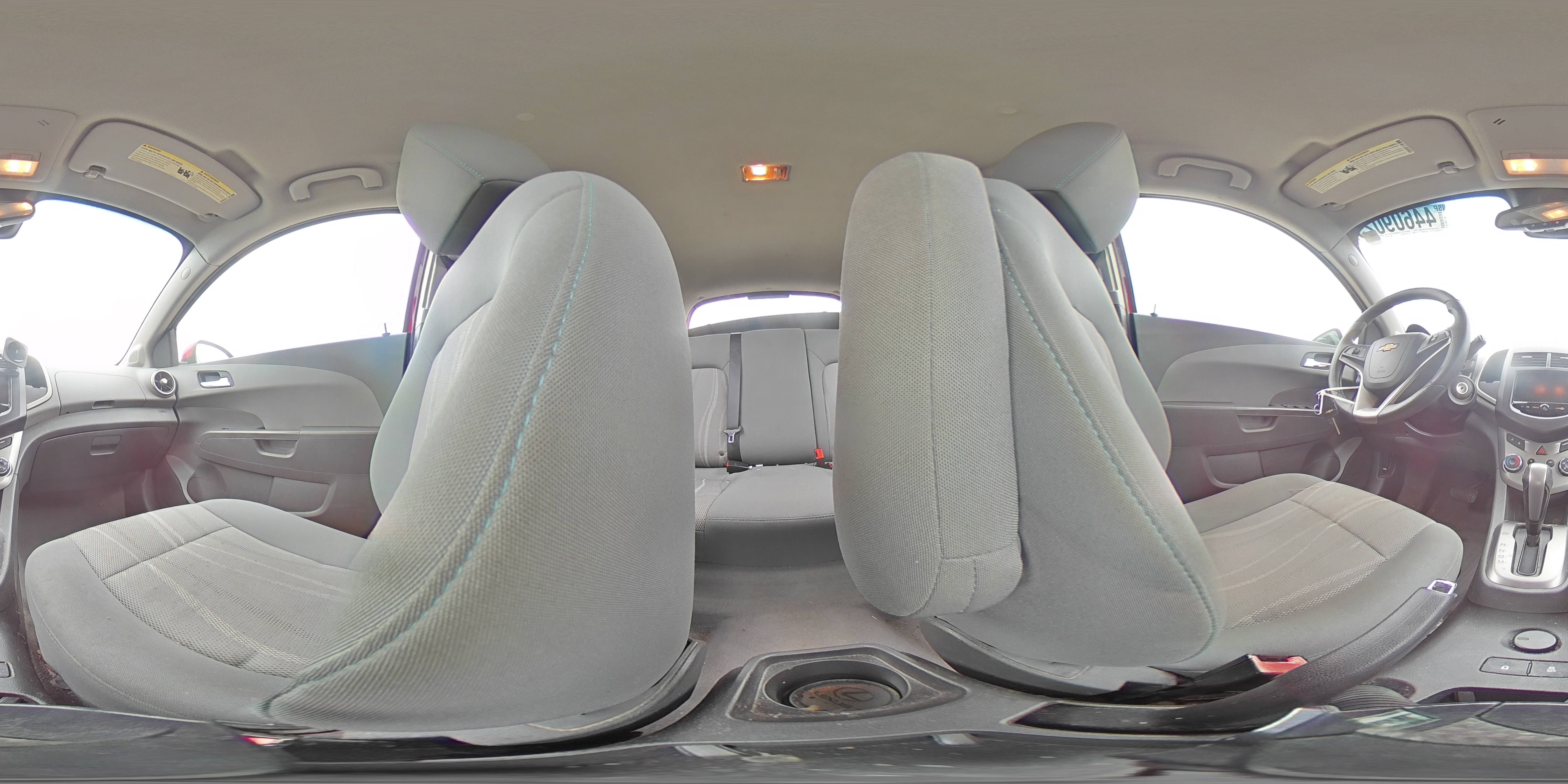 2013 Chevrolet Sonic - Image 13