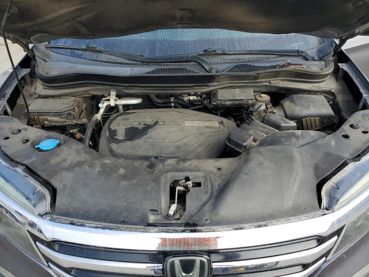 2016 Honda Pilot - Image 12