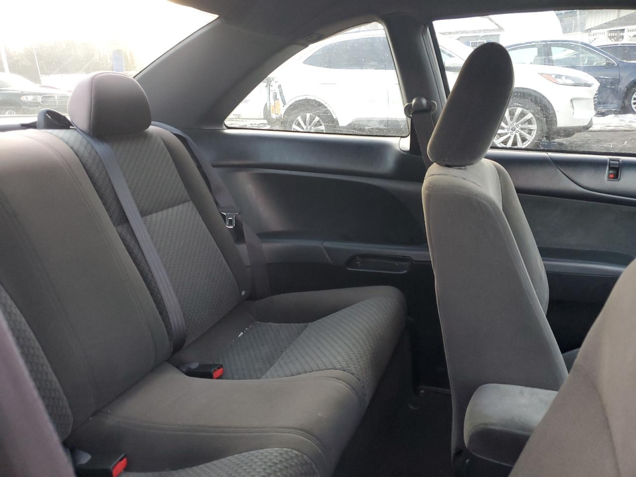 2005 Honda Civic - Image 10