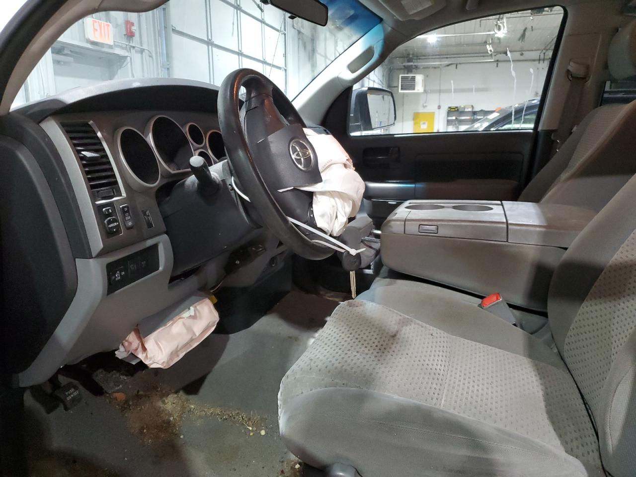 2011 Toyota Tundra - Image 7