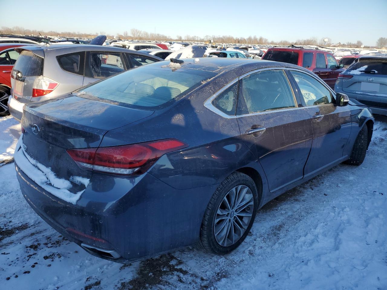 2015 Hyundai Genesis - Image 3