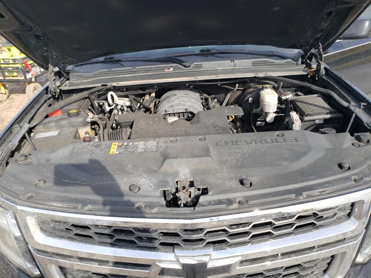 2019 Chevrolet Suburban - Image 12