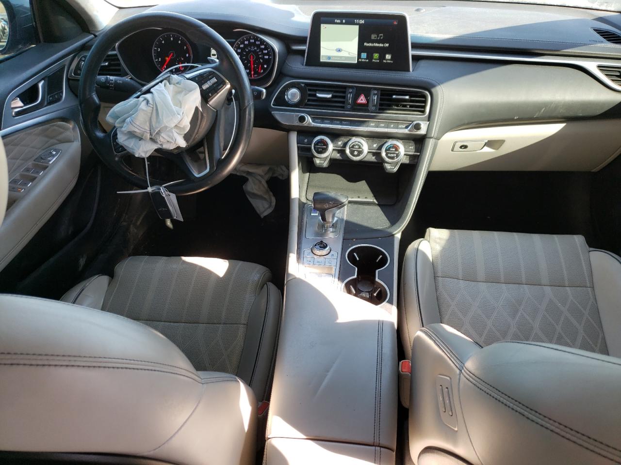 2021 Genesis G70 - Image 8