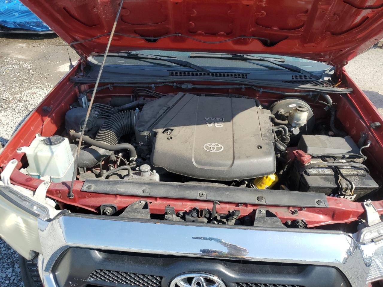 2014 Toyota Tacoma - Image 11