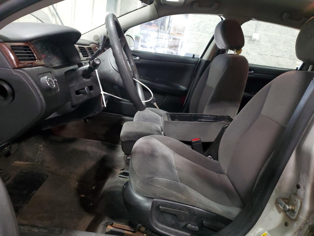 2008 Chevrolet Impala - Image 7