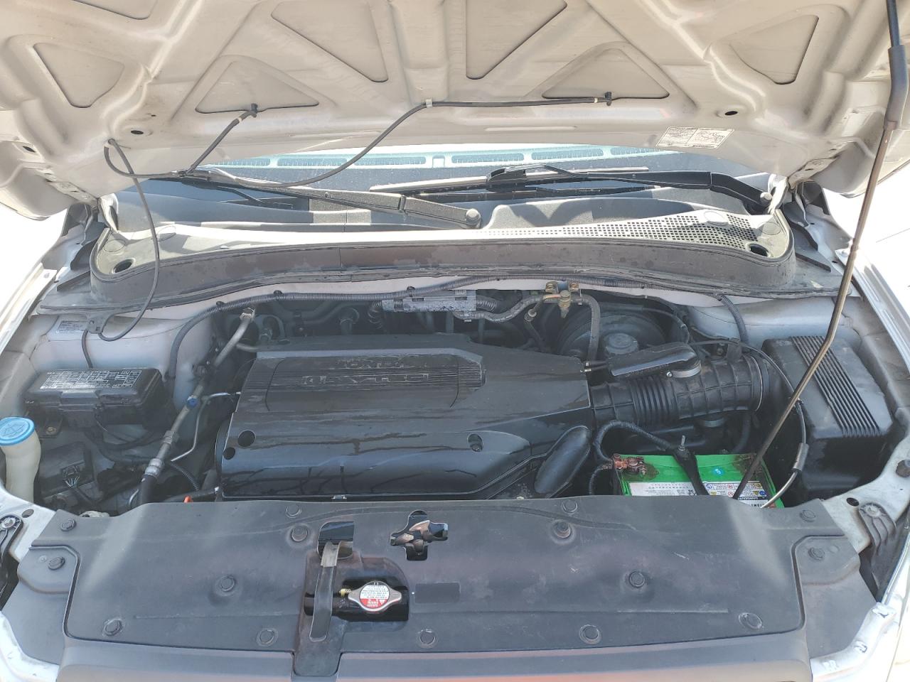 2004 Honda Pilot - Image 13