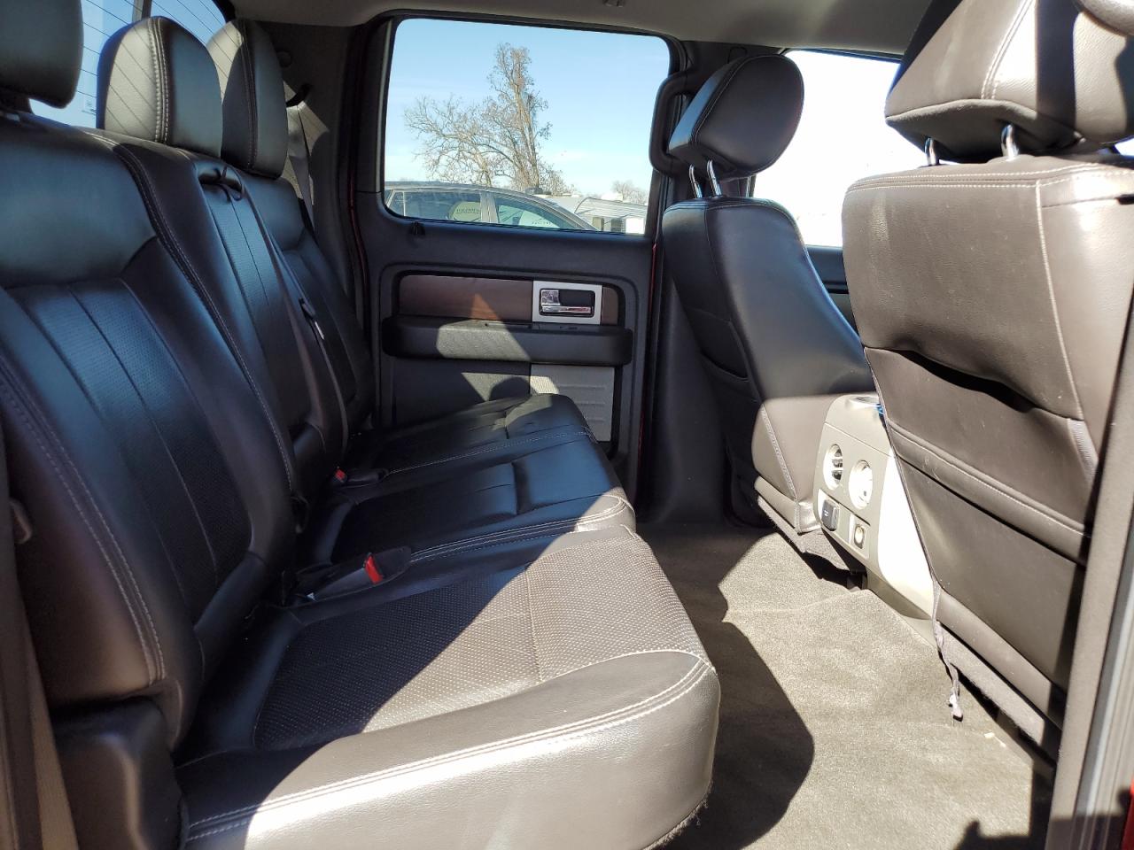 2012 Ford F-150 - Image 10