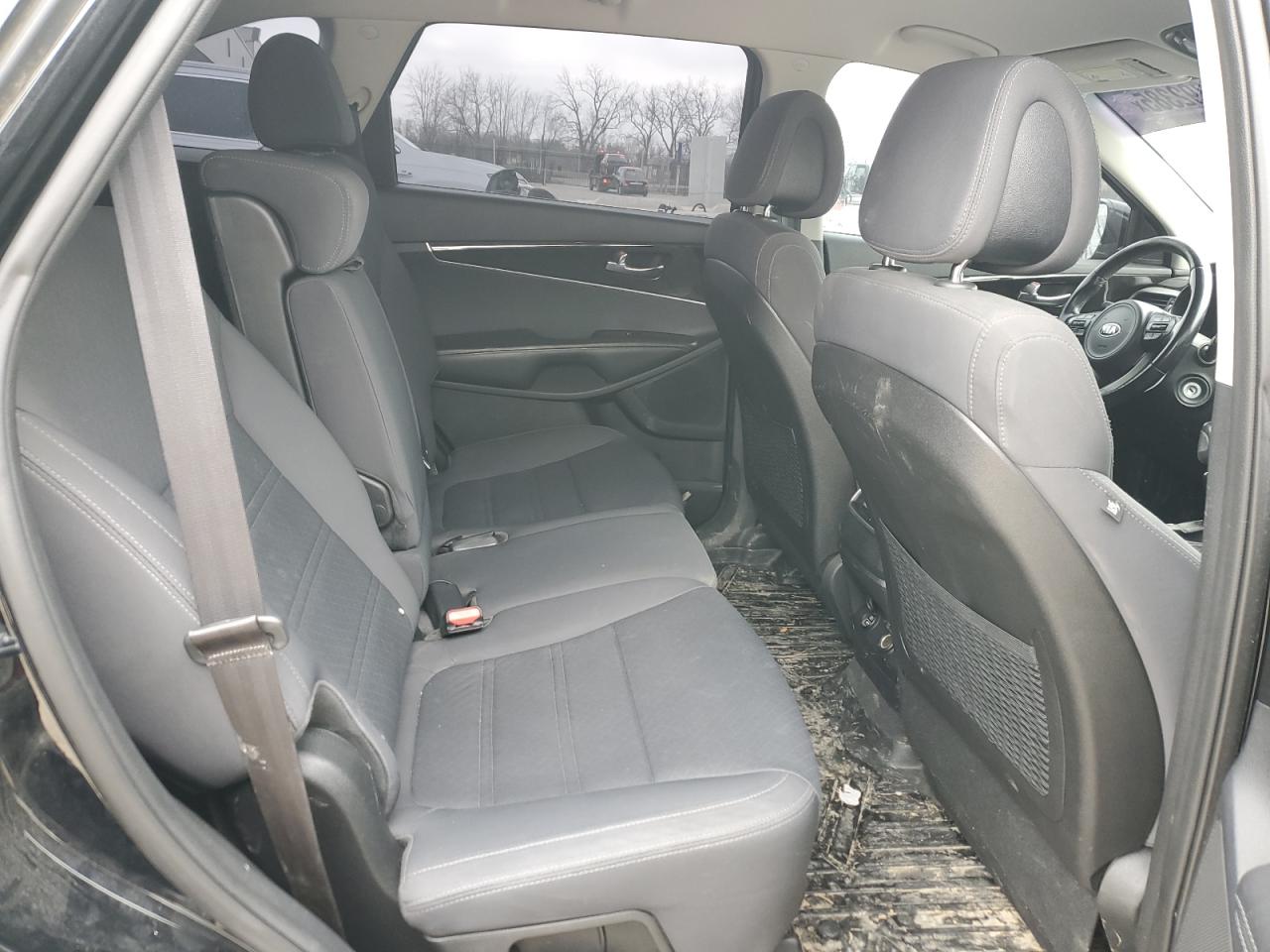2016 Kia Sorento - Image 11