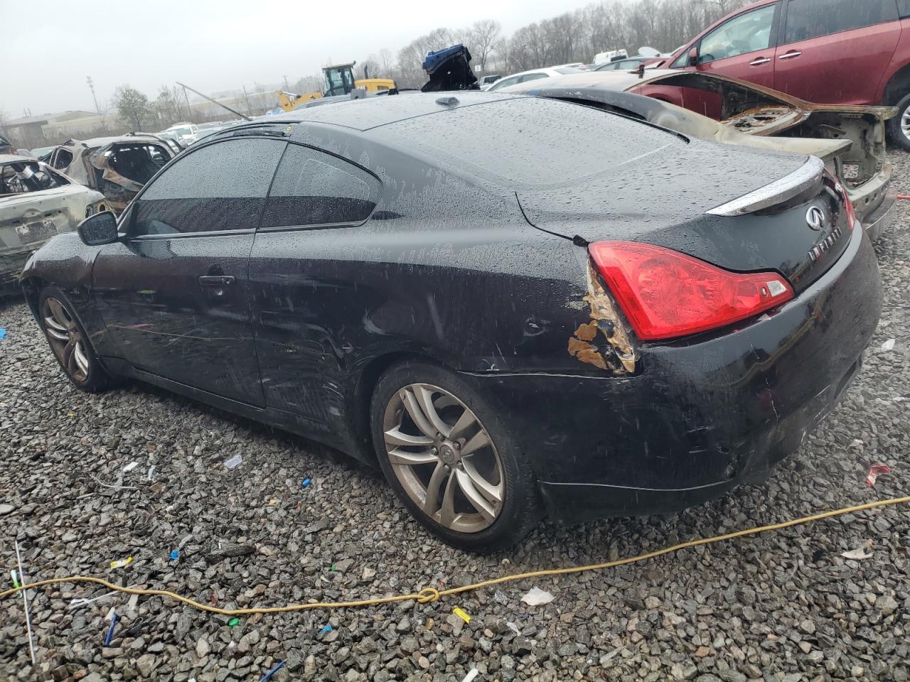 2009 Infiniti G - Image 2