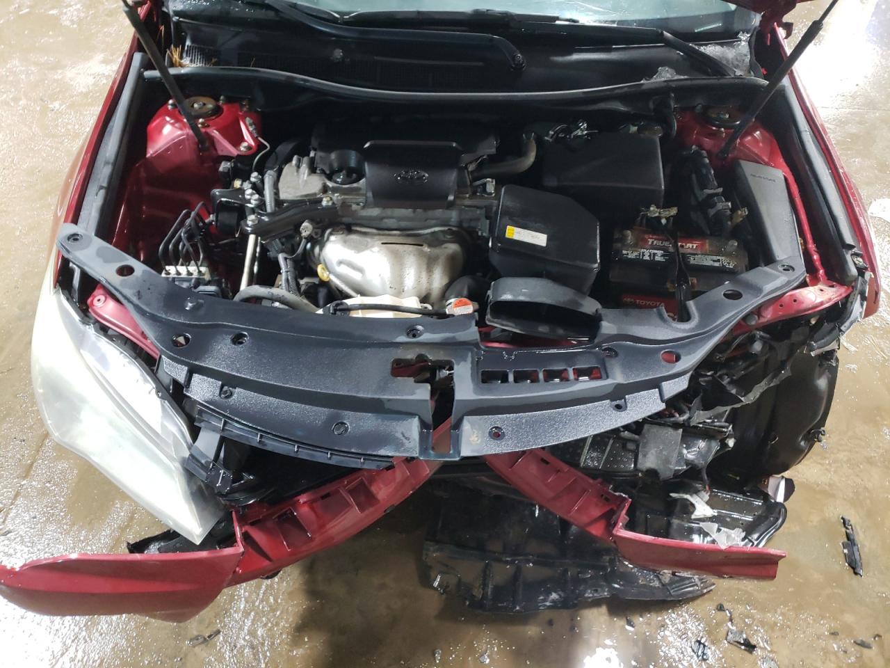 2016 Toyota Camry - Image 11