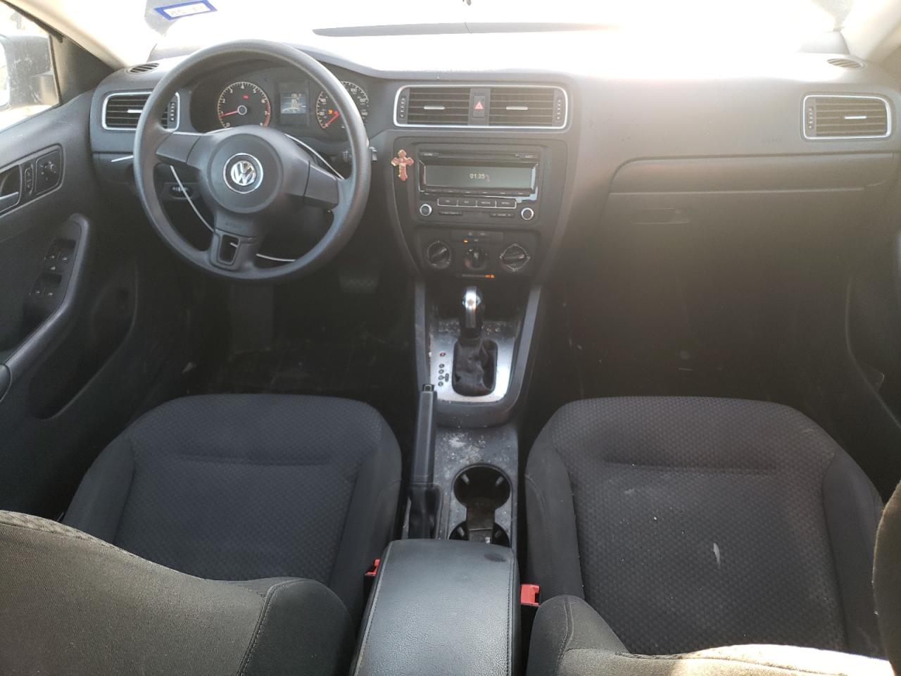 2014 Volkswagen Jetta - Image 8