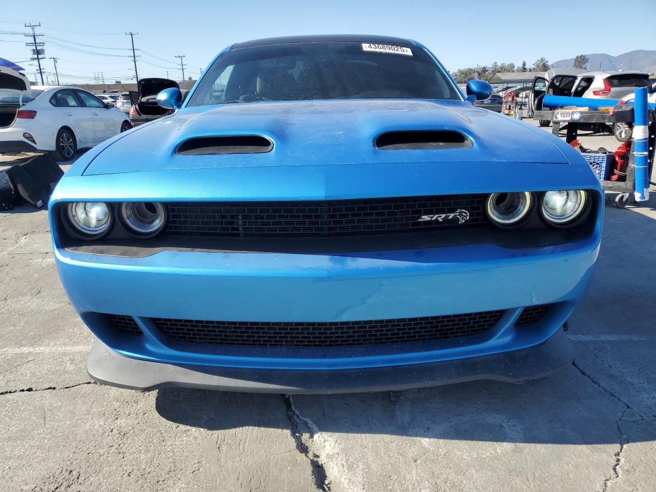 2019 Dodge Challenger - Image 5